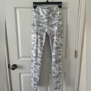 Ododos Camouflage Leggings